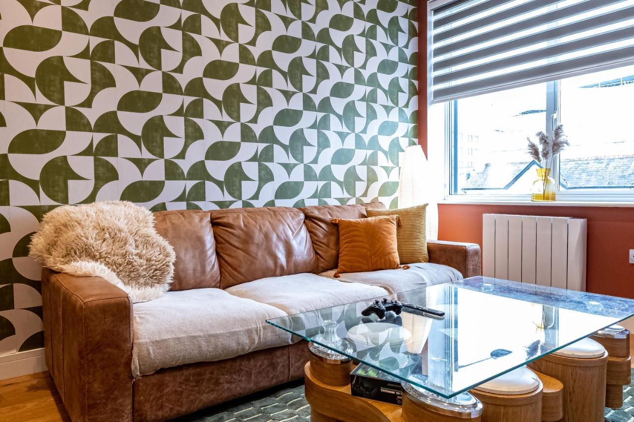 Burnham Beeches One-Bedroom Apartment By Belvilla Slough Esterno foto